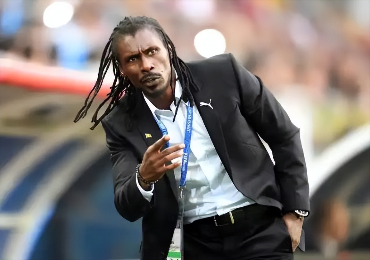 俱乐部教练世界杯期间（6位卡塔尔世界杯主帅，曾作为球员参加了02世界杯，他们都是谁？）