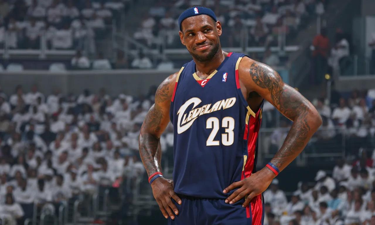 2010nba季后赛科比数据（NBA球员单赛季季后赛总得分最高的前十名）