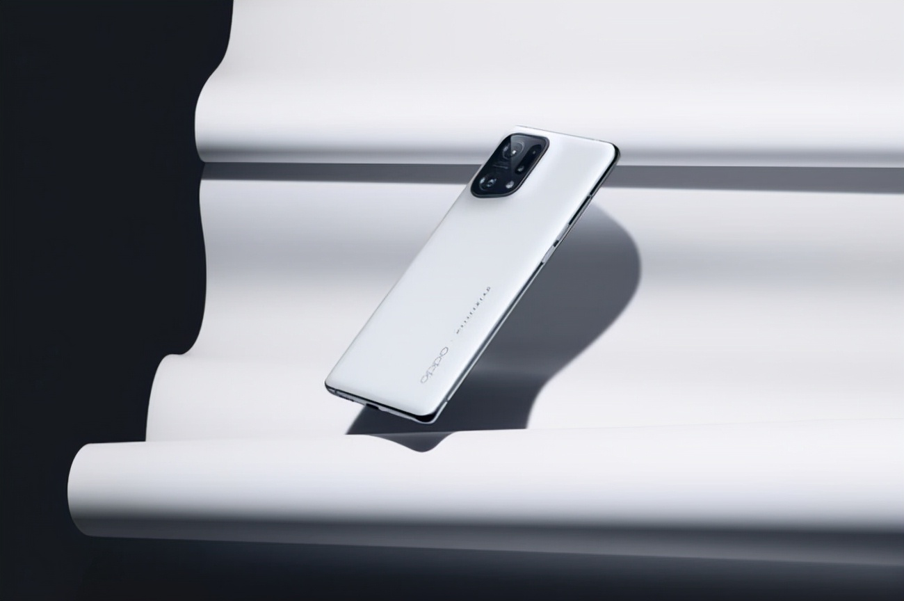 再攀顶峰 不止“一机双芯”——OPPO Find X5系列为未来影像定格局