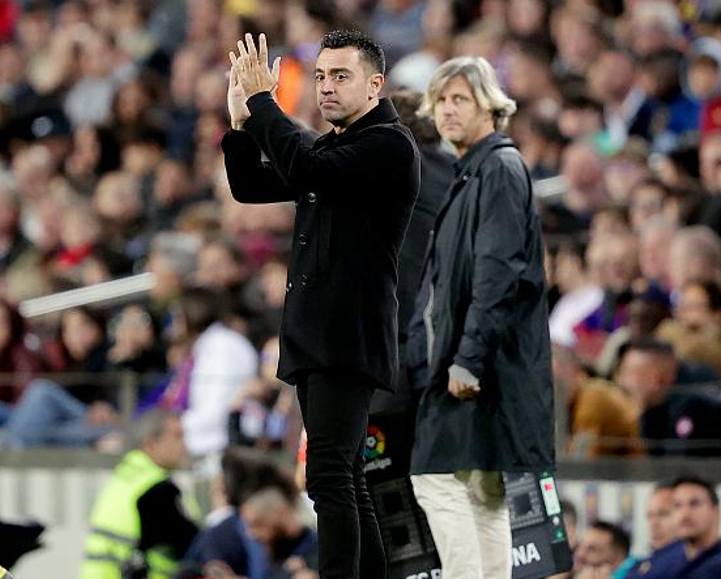 西甲皇马夺冠可能（西甲转折点？皇马2-3爆冷+赛季第3次丢分，巴萨放弃欧战或能夺冠）