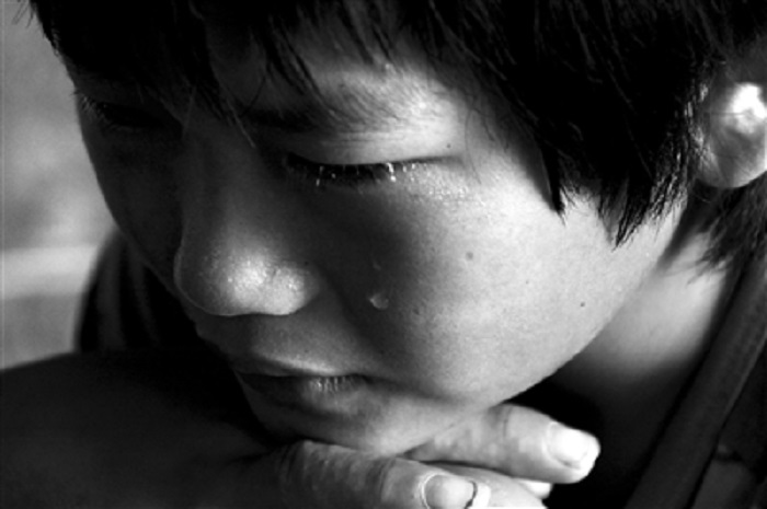 1993年，浙江大姐给落难少年10块钱，少年寻她20年，拿100万报恩