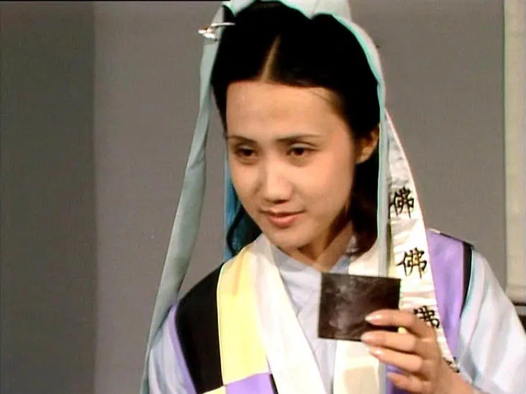 未嫁宝钗、无子熙凤、多病黛玉，红楼35年，演员竟都活成了剧中人