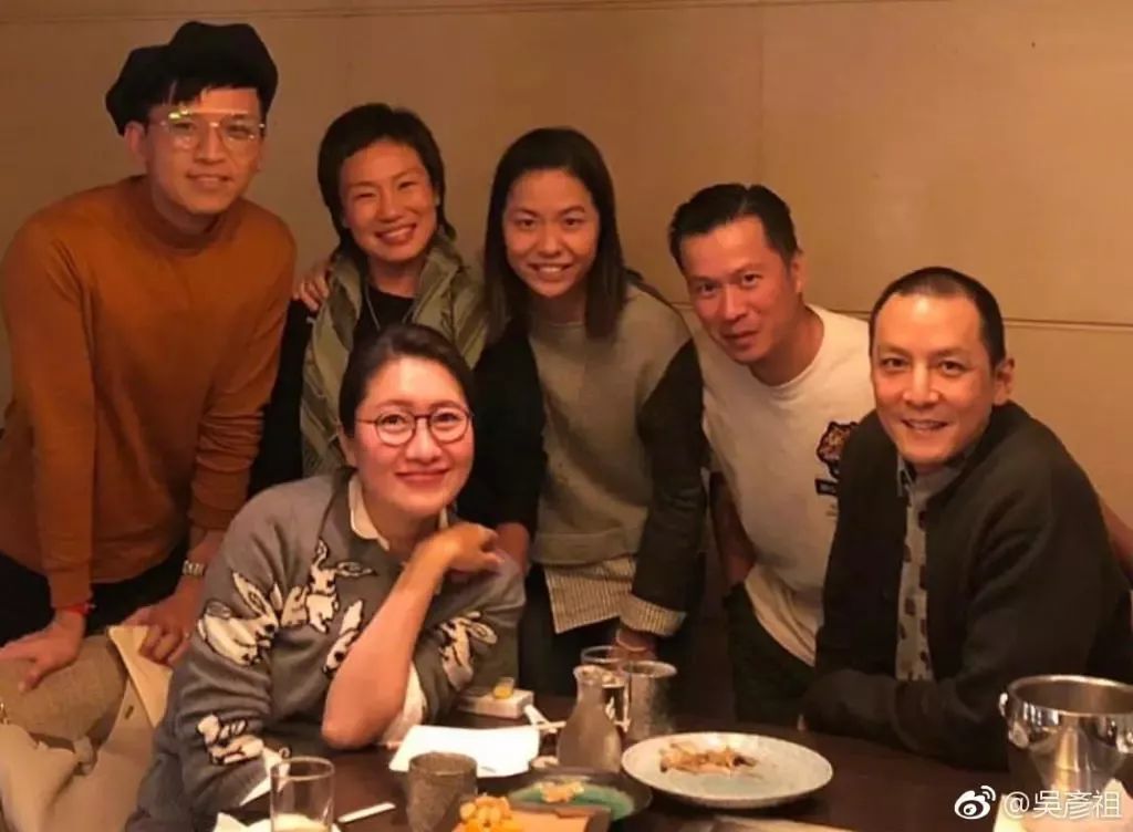 果然，谁也逃不过那条定律：男明星的尽头，都是赵本山