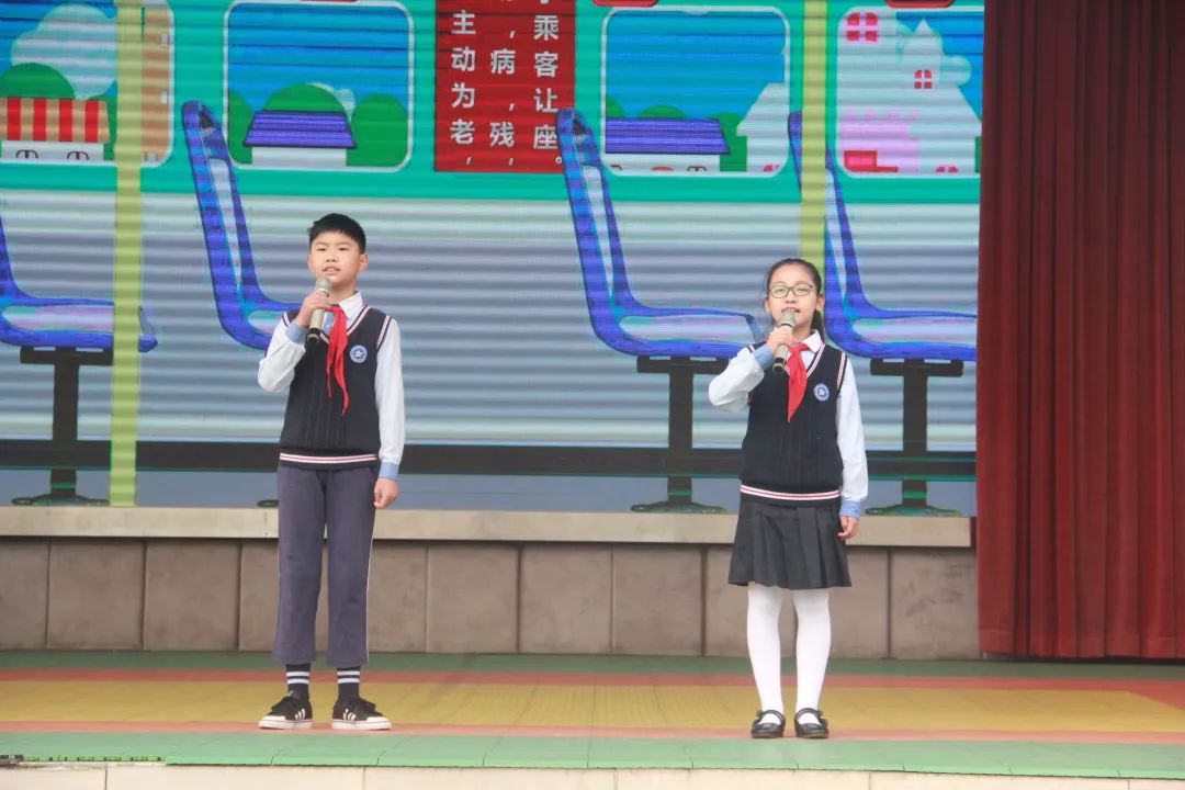 文明乘车 绿色出行｜记四川大学西航港实验小学第10周国旗下讲话