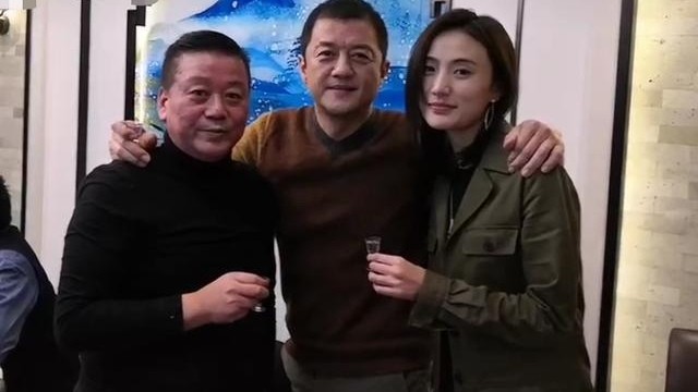 李亚鹏再婚了！官宣与海哈金喜结婚生子，晒宝宝小手照甜蜜表白