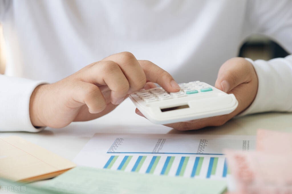 手上有3万到5万怎么理财？选择性很多，可以从三个方面下手