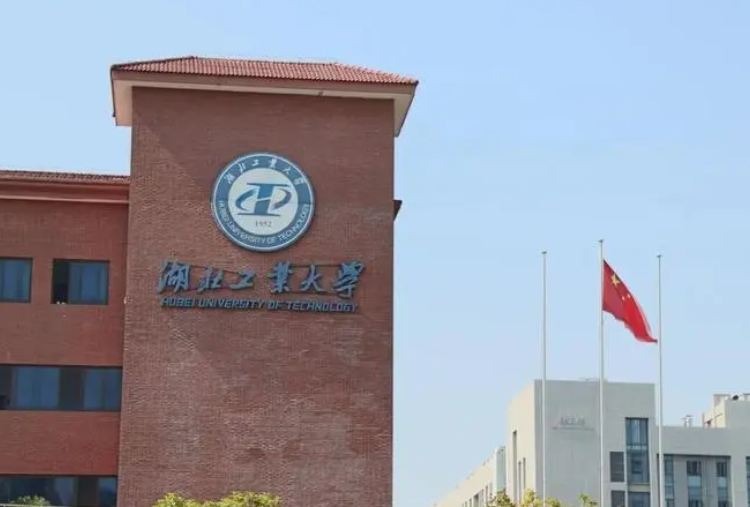 双非毕业生也能进大厂？华为签下“三所大学”，学生就业不愁了