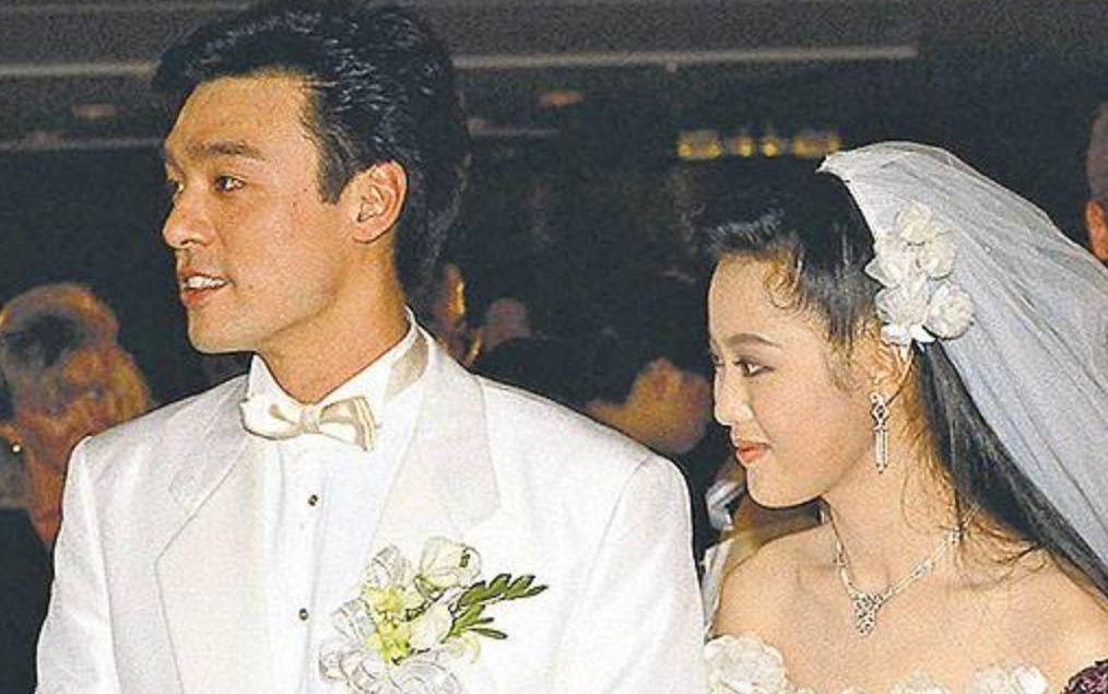 做恋人和做夫妻是两回事,现实中明星离婚不在少数,比如赵丽颖和冯绍峰