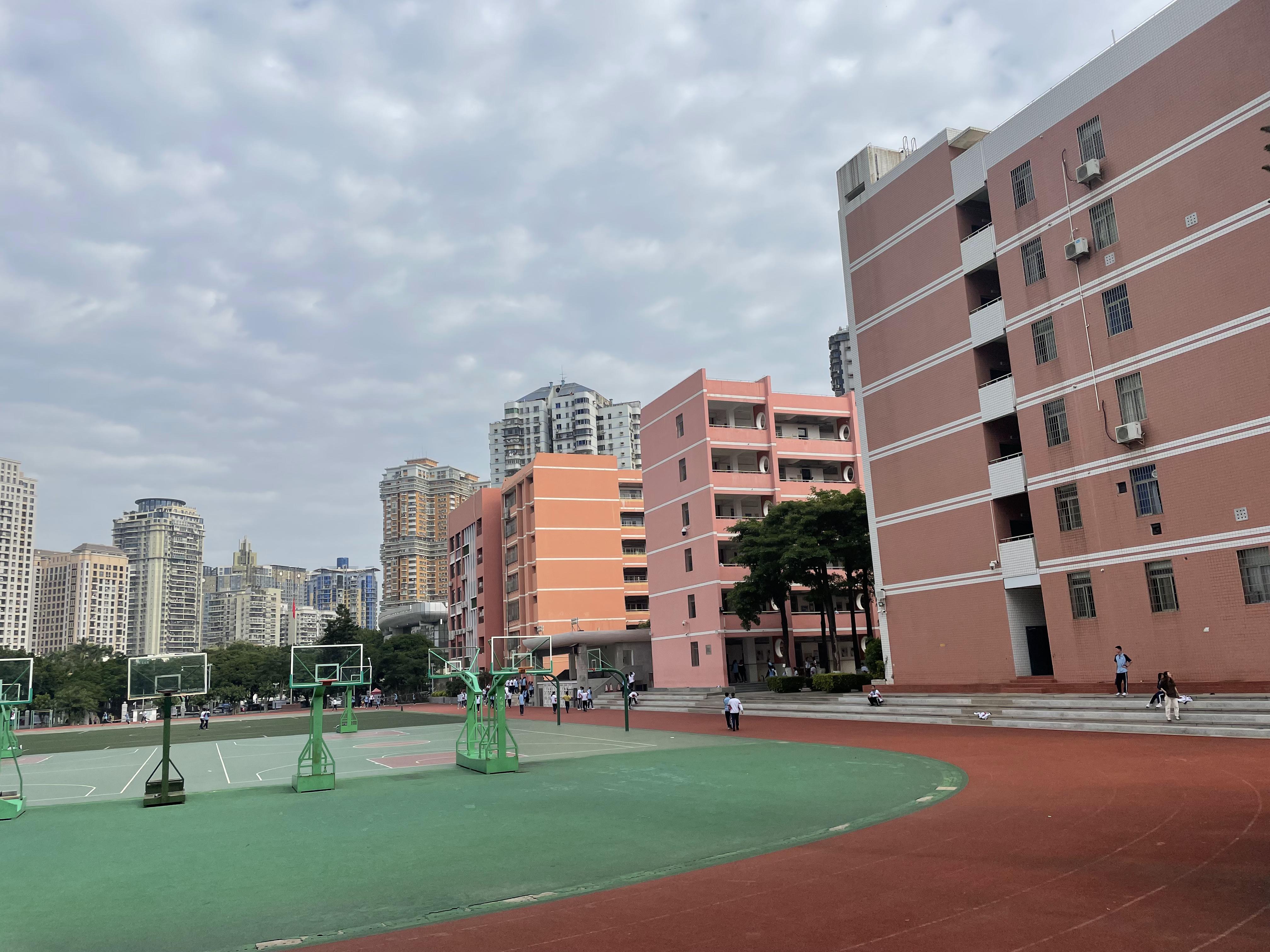 莲花中学2017高考,莲花中学2022