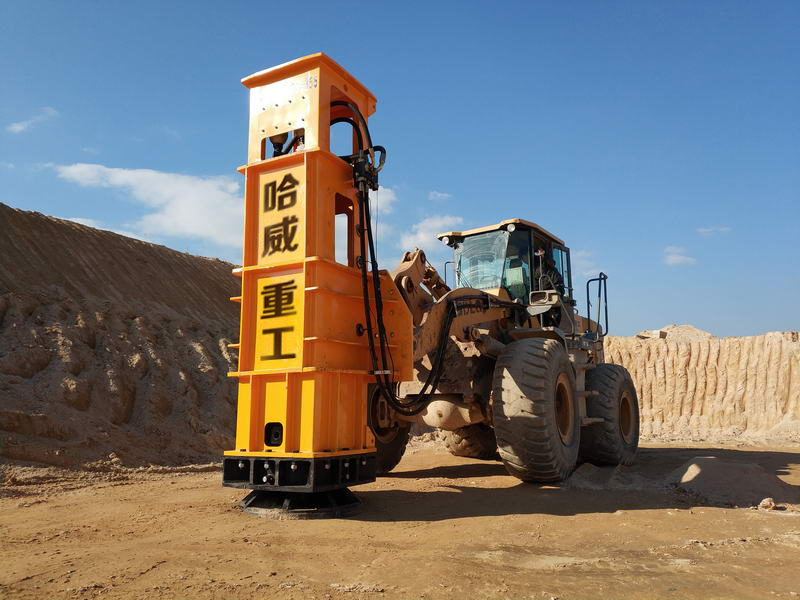 根据工程需要,运用不同类型,这里主要介绍下高速液压夯实机和重锤强夯