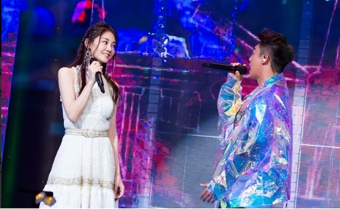 时隔5年后,再看郑恺程晓玥,才明白郑恺分手时为何如此坚定