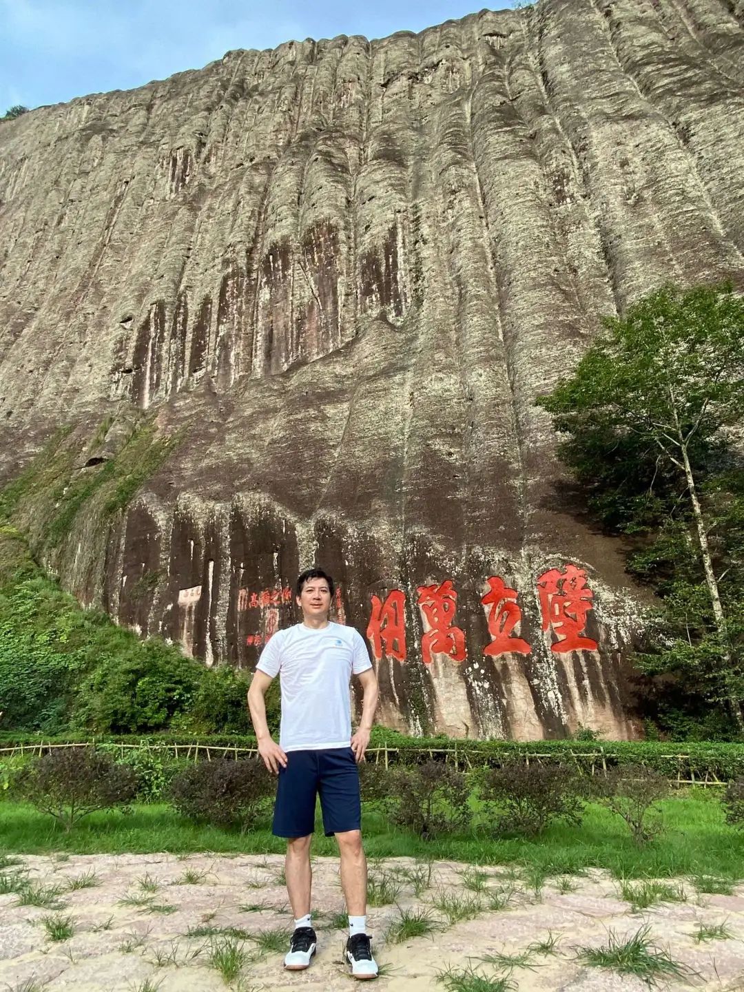 大厂华人改做中国芯！摩尔线程、壁仞科技发布GPU，对标英伟达