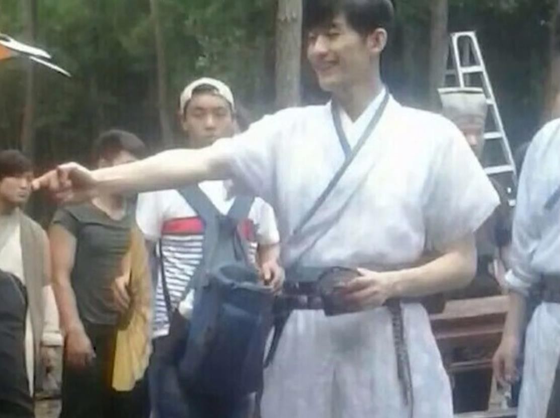 “一手遮天”张翰：从王思聪手里抢来战狼2，剧组里权利比导演大