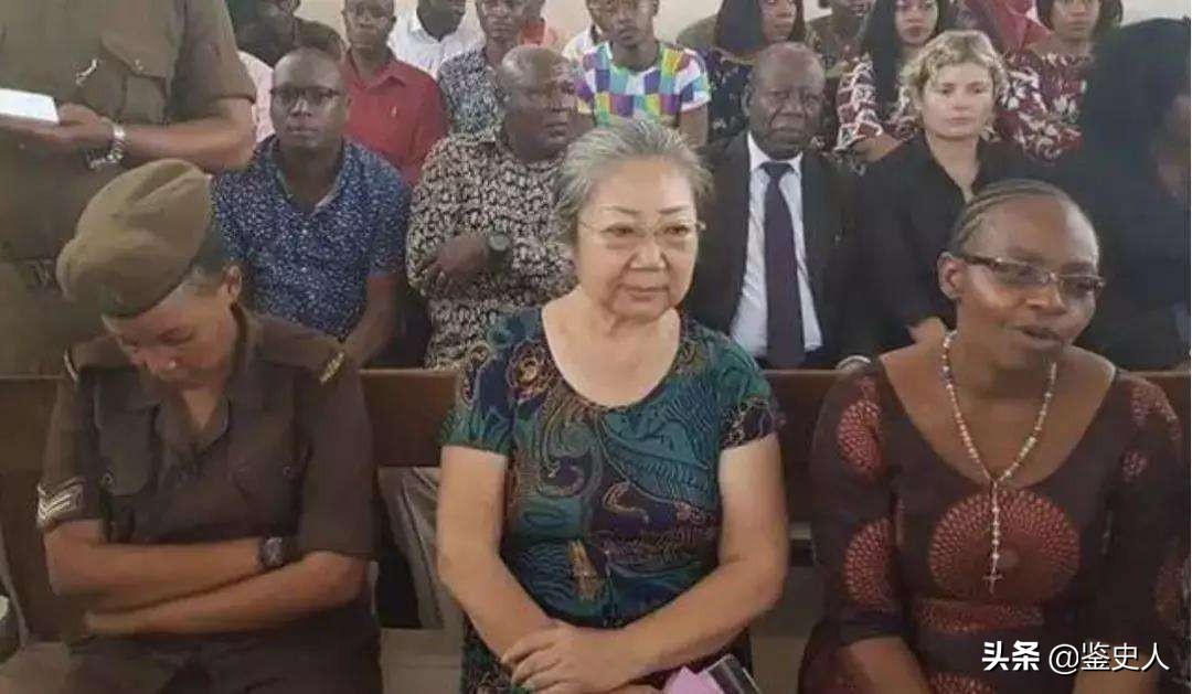 中国大妈身价千万惹众怒，在非洲被判15年，国人却拍手称快