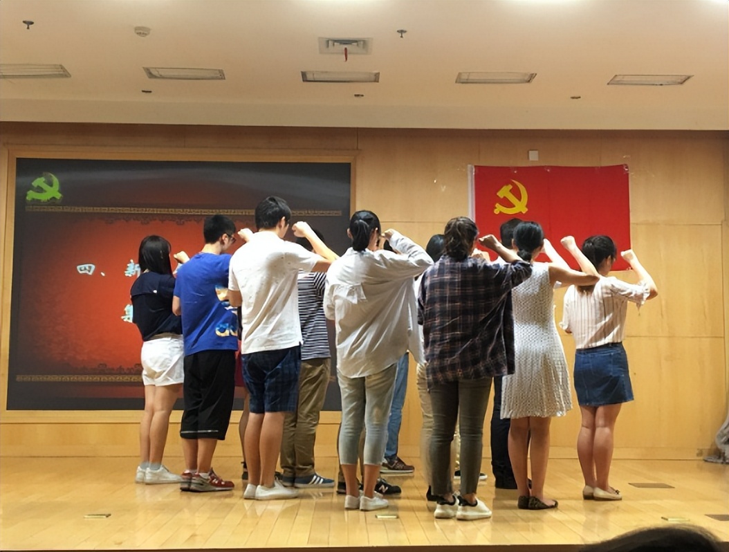 考研的“隐藏项”做对了可能会加分，本科时必考的证书，有哪些？