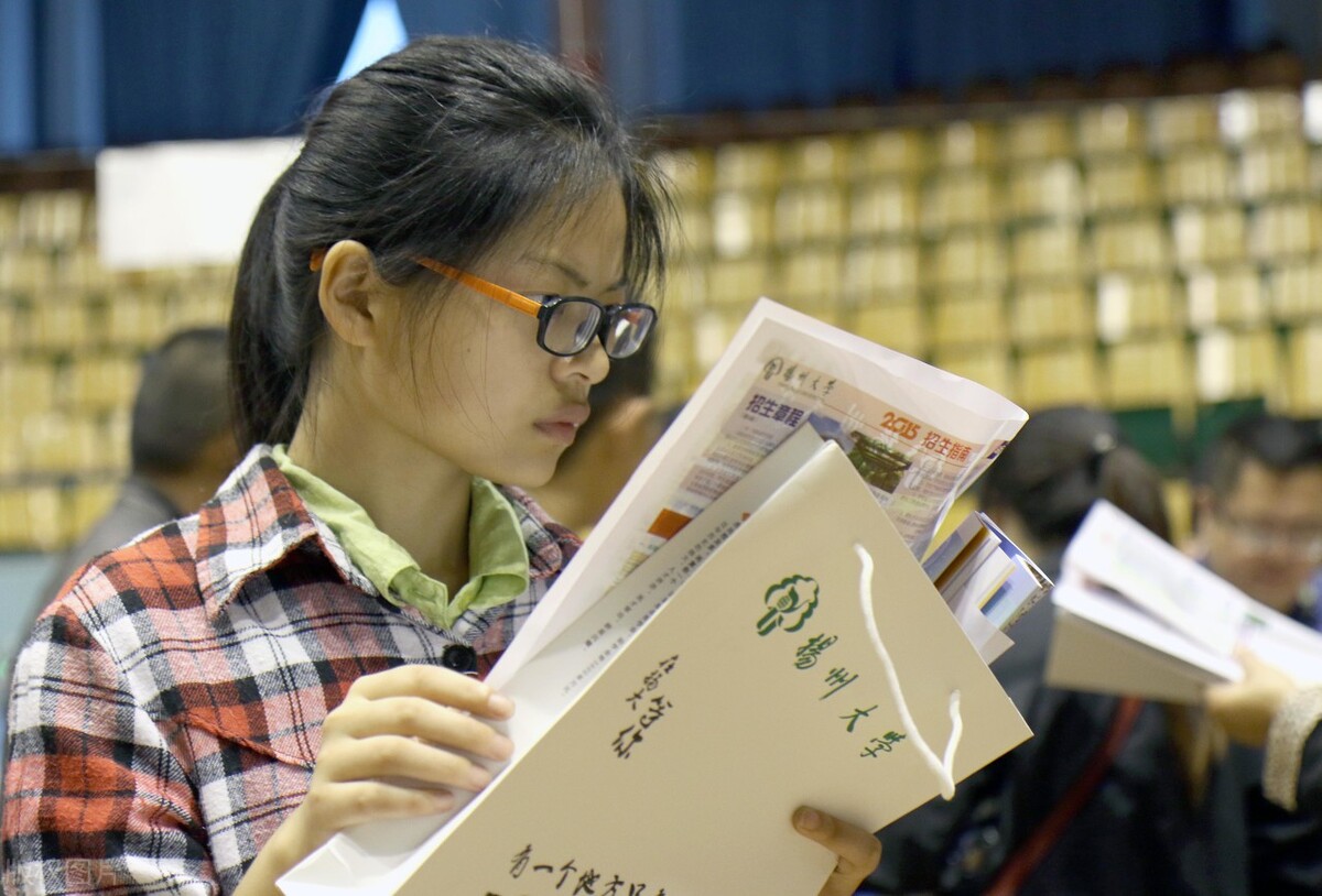 江苏2024年高考“3+1+2”模式与现行的“3+1+2”相比，有什么不同