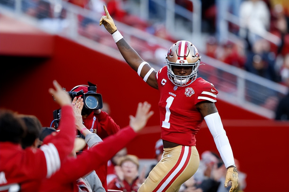 美国橄榄球大联盟球队(nfl历史上最成功的十支球队)