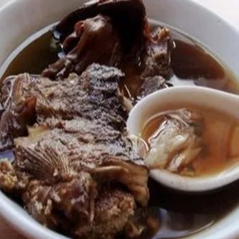 木棉花煲汤（三月木棉红食用方法食用禁忌）