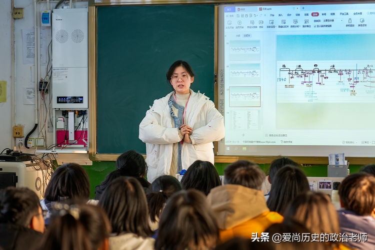 11位清华大学学霸来任市中学啦