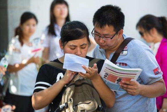 江苏四所高校臭名远扬，早已被点名曝光，毕业证一文不值如同废纸