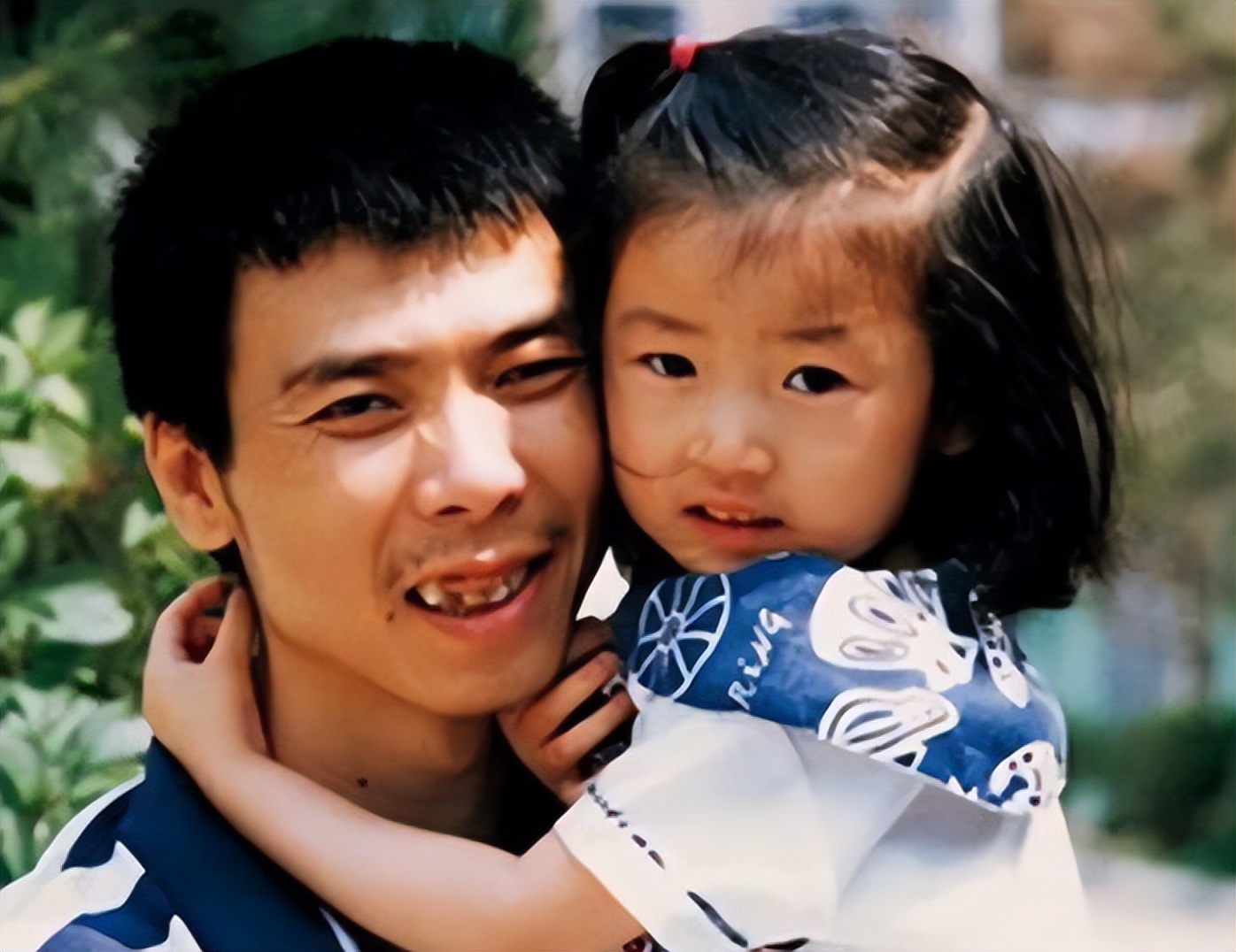 23年后再看冯小刚与徐帆的婚姻，才明白她的隐忍是最好的选择