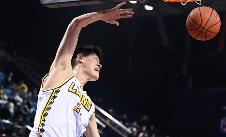 為什么cba決賽一節12分鐘（傷病和橫掃有點多，今年CBA季后賽不過癮）