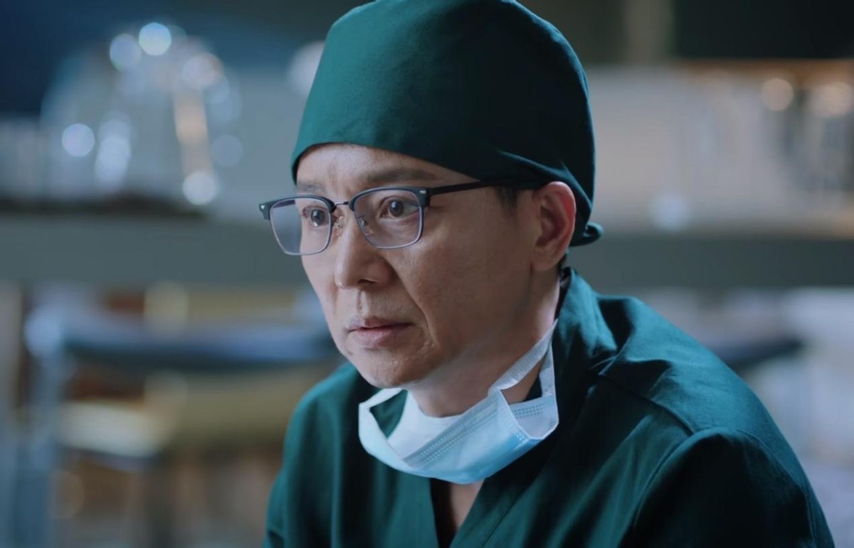 《关于唐医生的一切》开播！王耀庆刘奕君演配角，这阵容该爆了吧