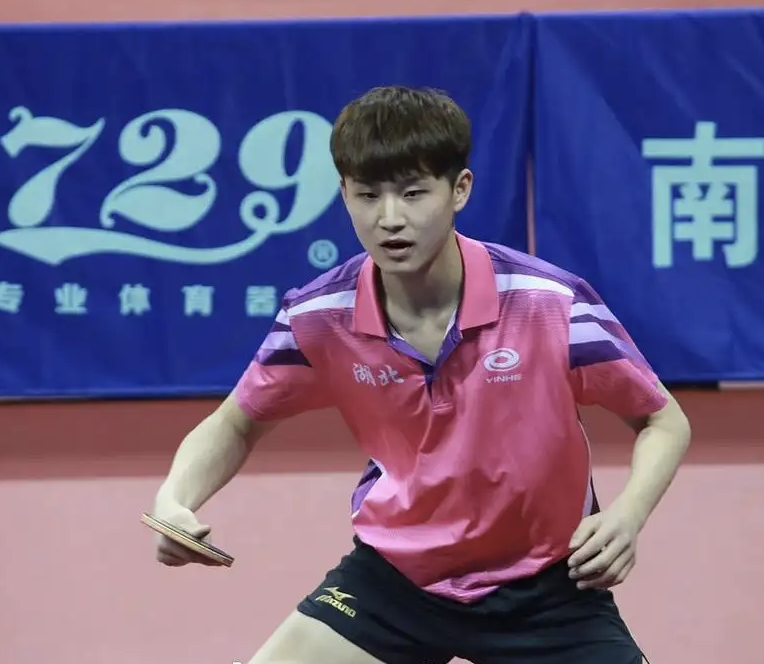 乒乓球单项比赛几局几胜（忙碌的一天，全国乒乓球锦标赛单项比赛首日观赛总结）