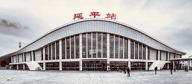 高铁票要不要取纸质车票？购买电子客票，有效身份证件满足一条件