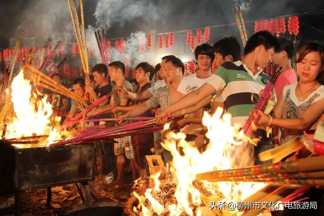 非遗记忆丨鹿寨中渡城隍庙会，“庙”哉~“庙”哉~