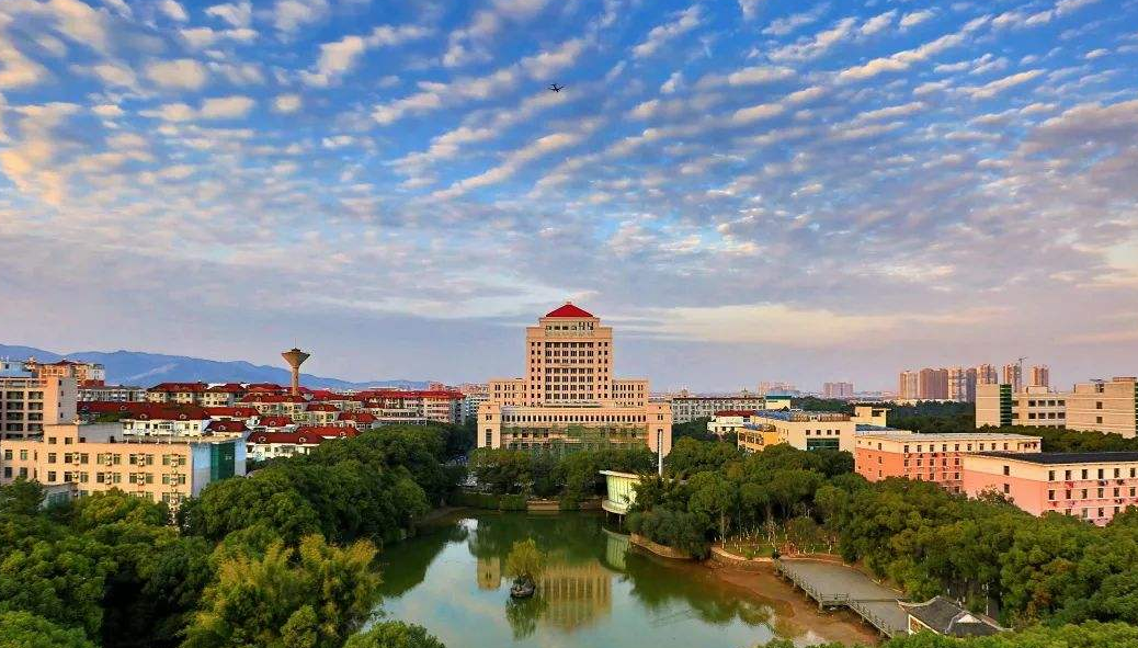 2022考研“怪现象”，400+无缘211院校复试，300分却有机会上985