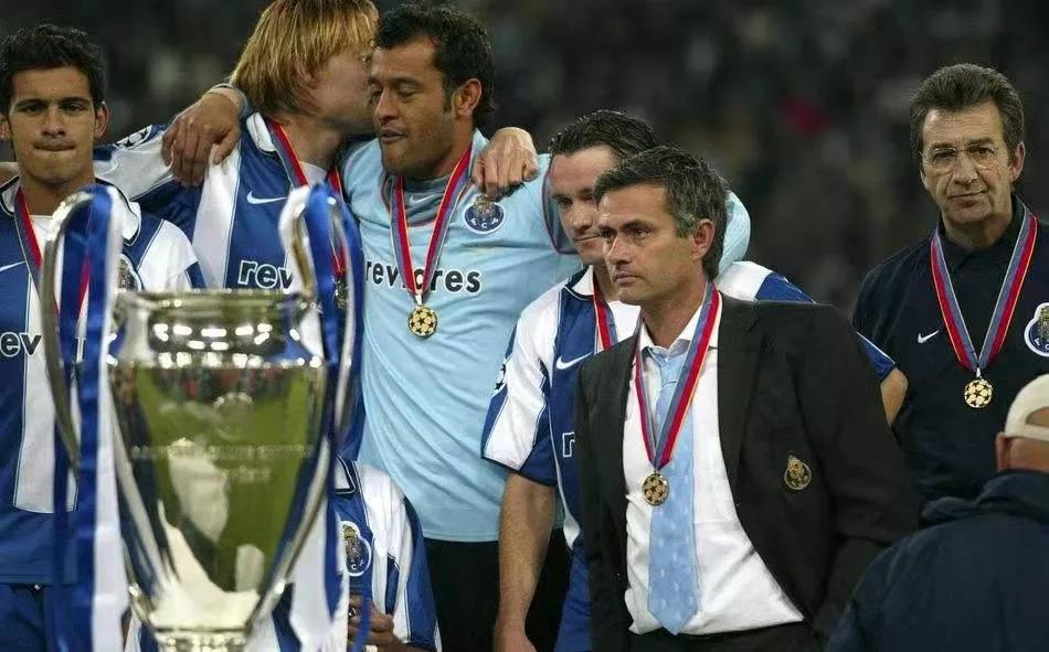 2004年欧冠冠军波尔图VS2004年欧洲杯冠军希腊