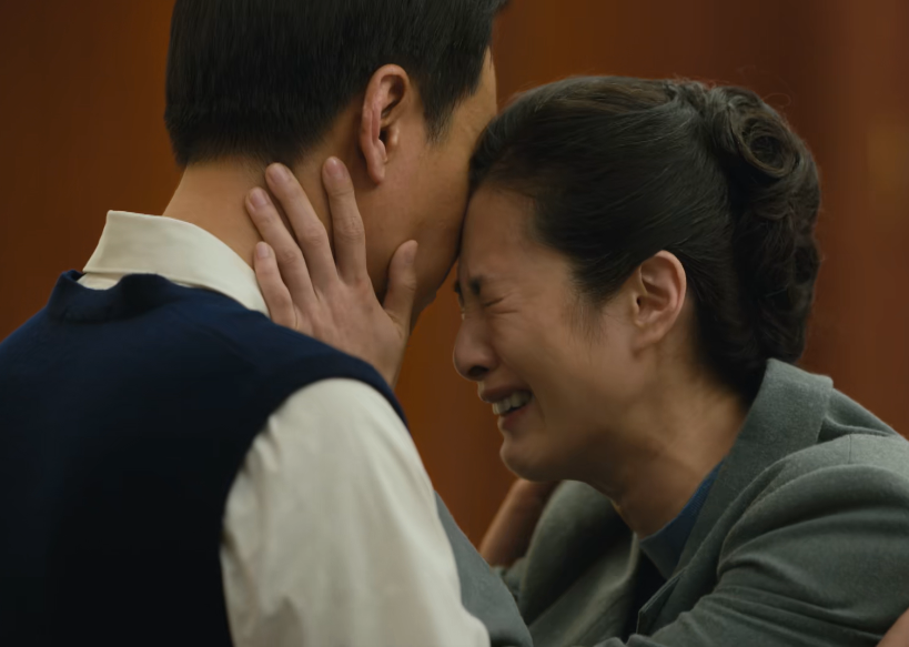 难怪《人世间》会封神！演员学历一个比一个狠，殷桃更是让人意外