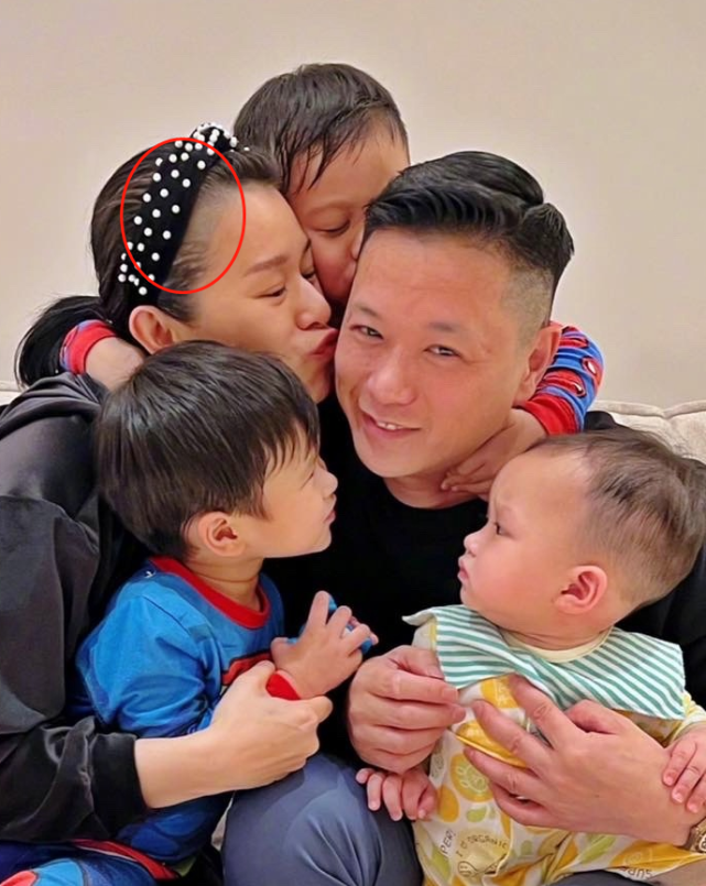 幸福爆表！胡杏儿晒一家五口为老公庆生，李乘德获妻儿献吻超满足