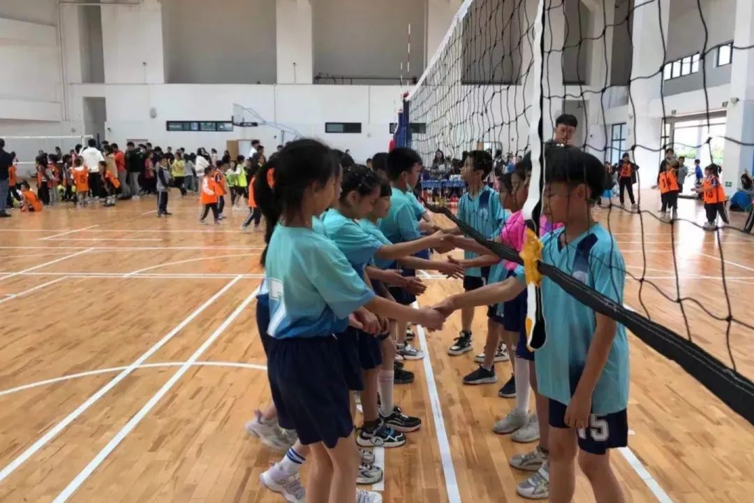 排球显英姿运动助成长｜大林小学参加首届中小学排球联赛并获佳绩