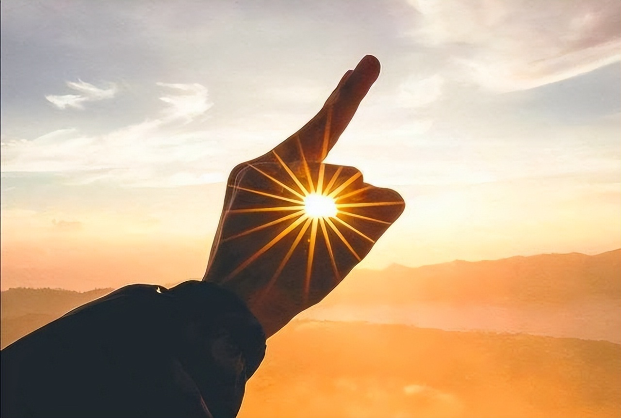 中科大的“公式钟表”，小学生一个都看不懂，完全是理科生的浪漫