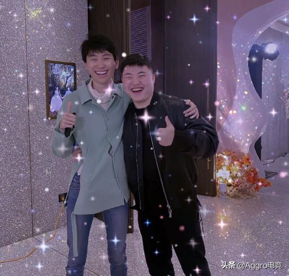 PDD也顶不住了？Tabe结婚份子钱只随1999，直言行业不景气穷了