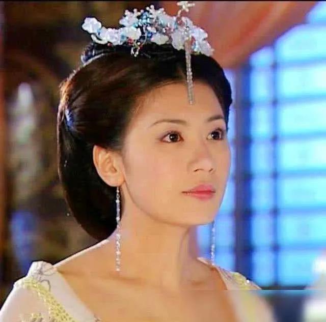 分享图片！贾静雯古装，这也太美了