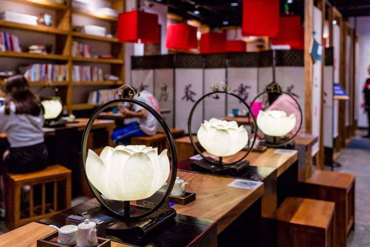 面条经济“大火”，为何味千拉面却“凉了”？
