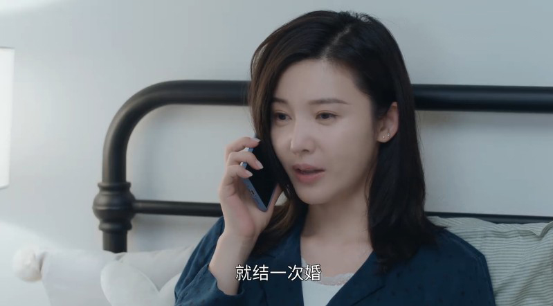 湖南卫视又甩出王炸剧，连续8天拿下收视第1，老戏骨演技惊艳四座