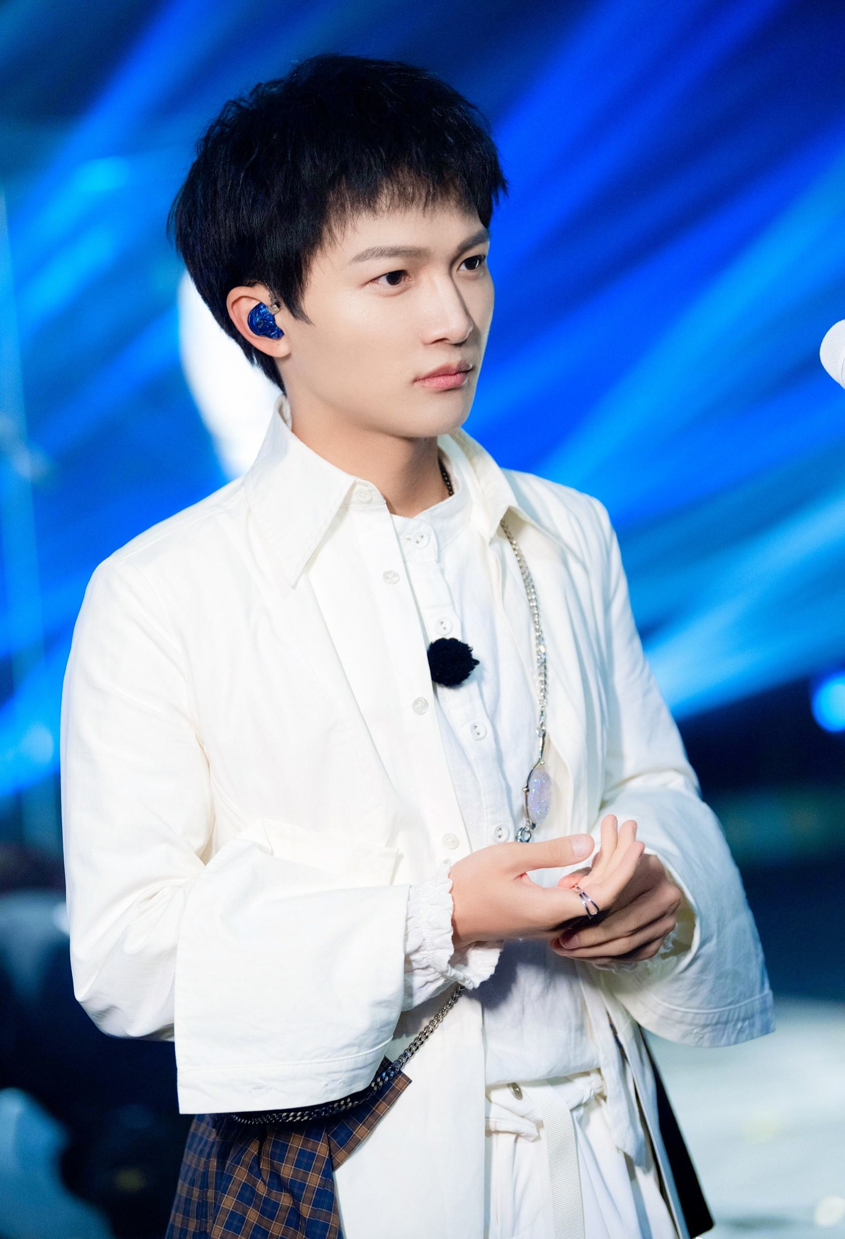 周深：因为个子只有161，生活中烦恼不少，喜欢比自己高的女朋友