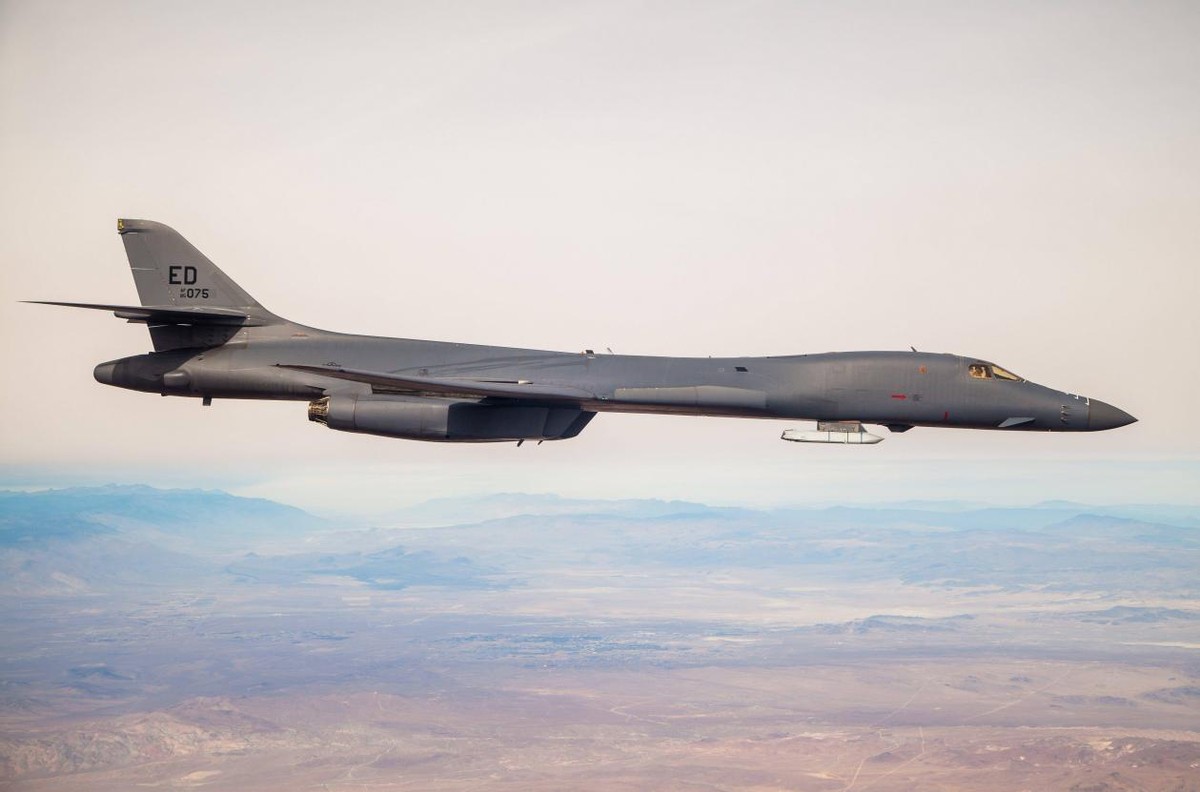 B21û㶨Ҫ˺ըйƵģ