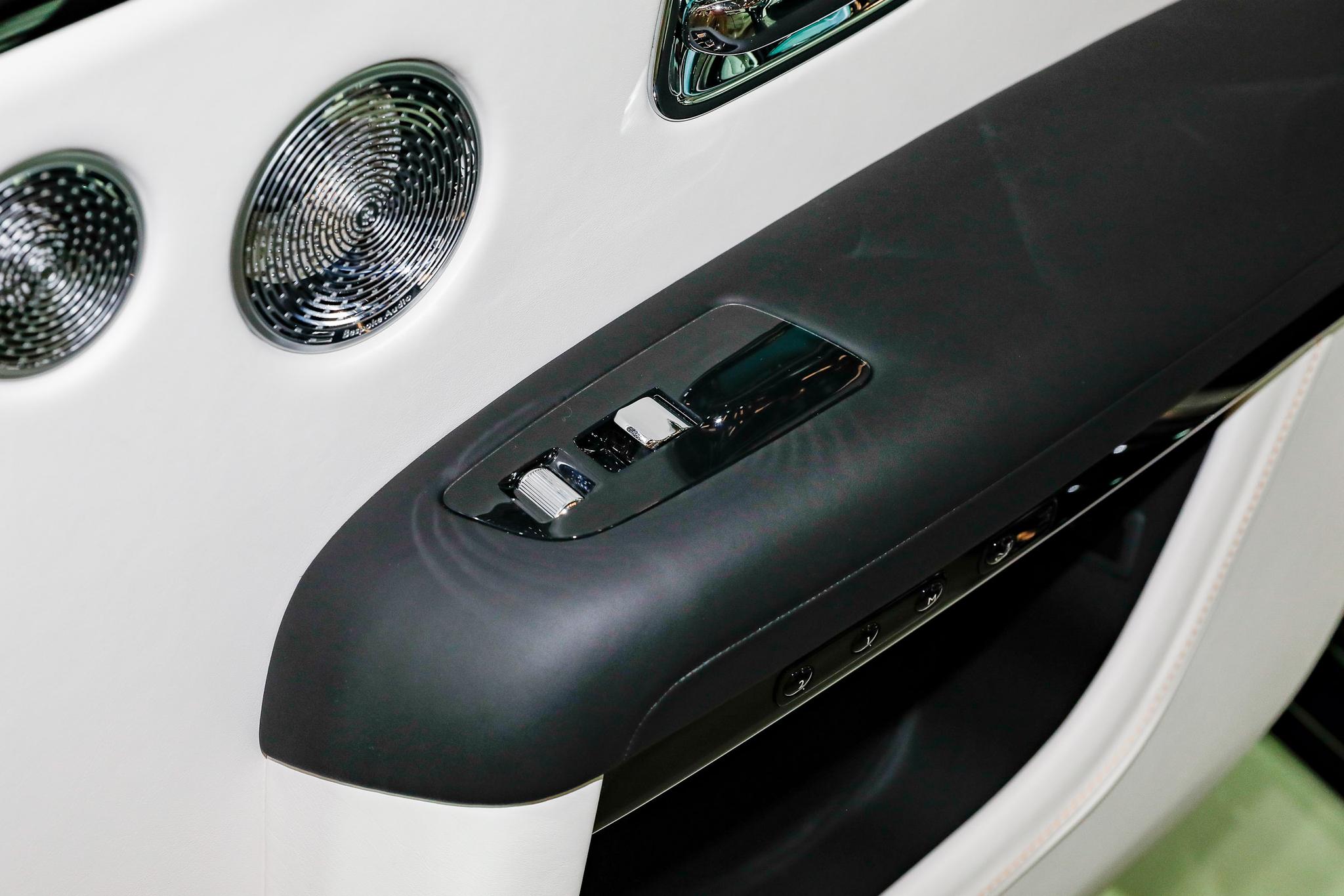 劳斯莱斯:bespoke定制音响