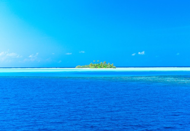 电影神秘群岛解读(揭秘世界上最神秘的地方：印度洋的马尔代夫群岛)
