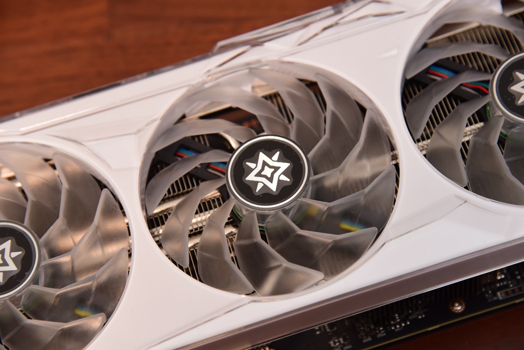 技嘉Z690小雕PRO好板，固态4片，内存6000MHz，12600K实战测试