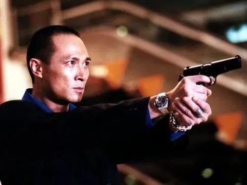 60岁的"千面影帝"吴镇宇不仅"火气很大",过往情史同样精彩