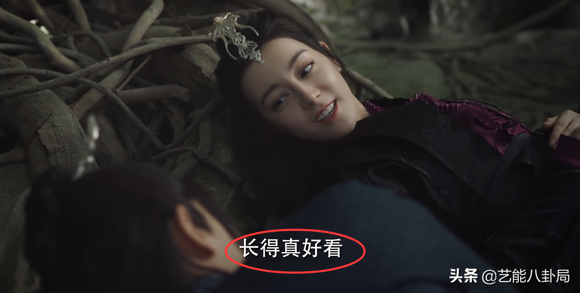 热巴新剧!光脚秀、假腹肌、转圈吻、亲变形,现在的古偶怎么了