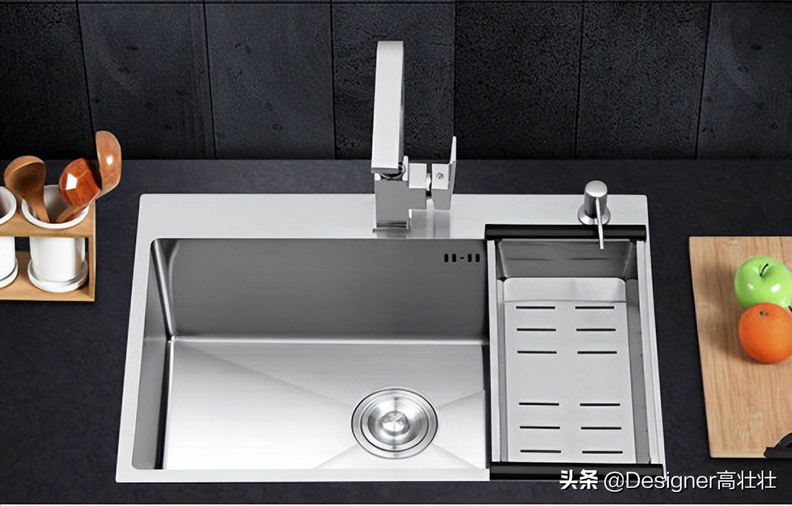 最新小户型厨房设计方案，榨干每一寸空间