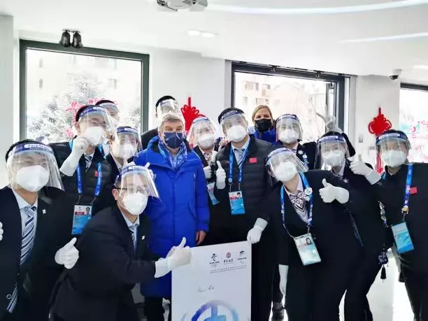 共赴梦想向未来