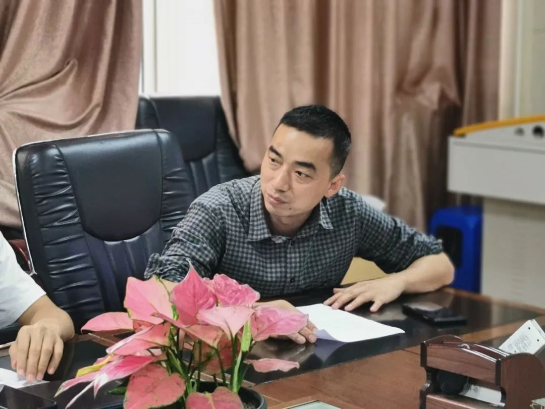 双流特教校运动与保健教研组开展专题教研活动为全国特奥日做准备